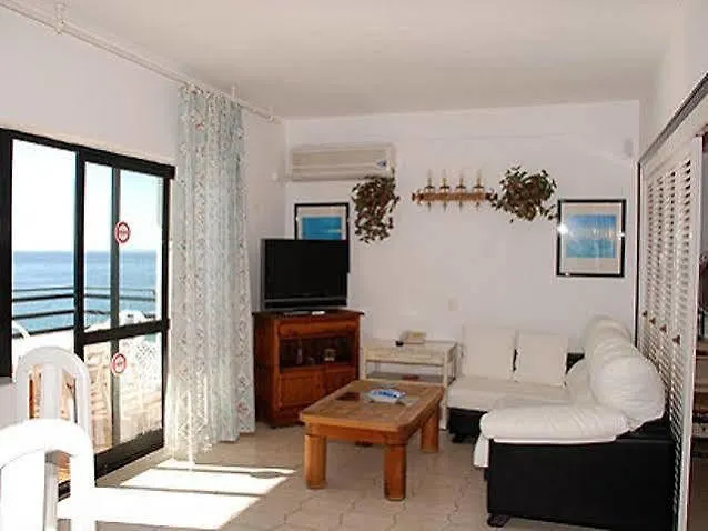 Apartamentos Mediterraneo Nerja 0*,  Spanyolország